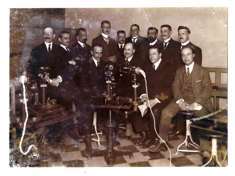 Foto grupo de médicos