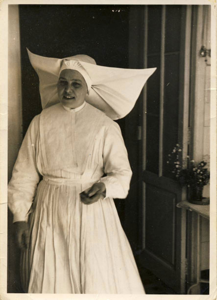Monja del antiguo Hospital Sanjurjo (Valencia)