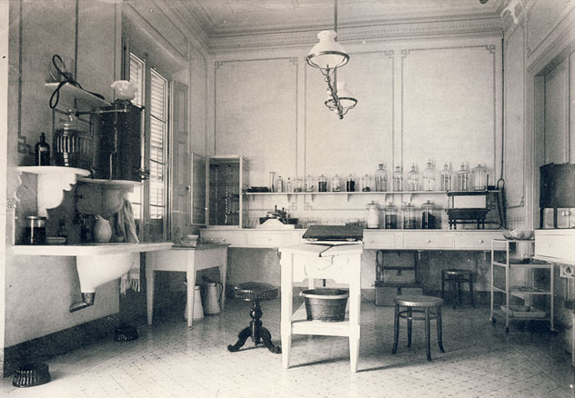 Sala antiséptica. Clínica Cardenal